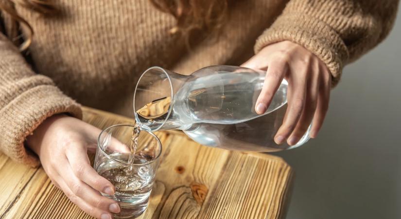 Nem elég a napi 2 liter: ennyi vizet ajánlanak a szakértők