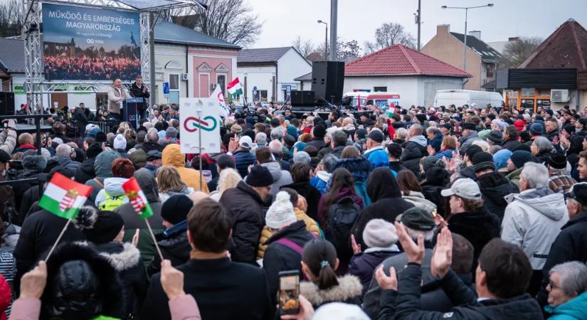 IDEA: Egyre kevesebb a bizonytalan szavazó