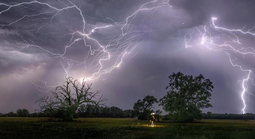 Figyelem! Vigyen magával esernyőt, mert ma meglepetésben lehet része