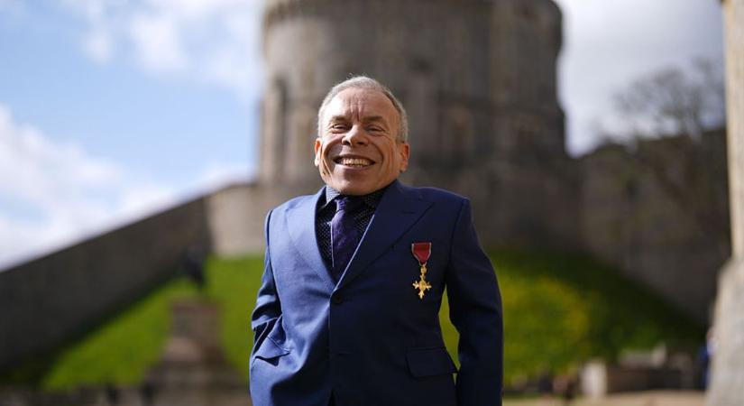 Vilmos herceg rangos kitüntetésben részesítette a Harry Potter-filmek sztárját