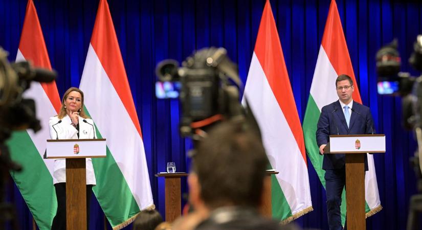 Gulyás Gergely: Zelenszkij azért nem vesz tudomást a küldöttségről, mert nincs akadálya a vezeték újraindításának (élő)