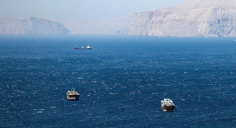 Katasztrofális következmények: ez történne, ha huzamosabb időre lezárnák a Hormuzi-szorost