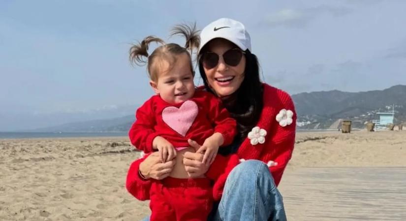 „Azt hittem, csak mi ketten vagyunk” – Megszólalt az anya, akinek a lánya egy egész óvodányi testvért kapott