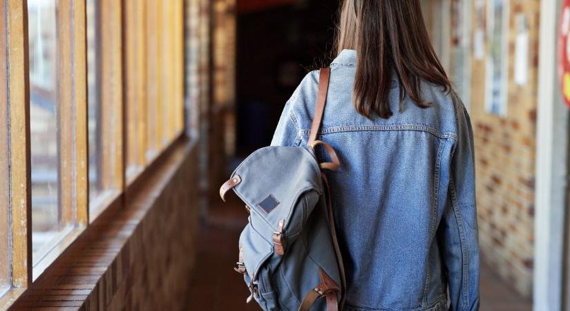 Fontos határidő: eddig kell érvényesíteni a felsőoktatási diákigazolványokat