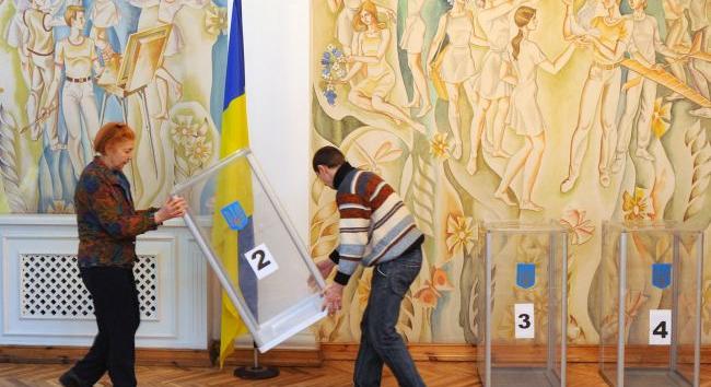 Az ukránok többsége megfosztaná a szavazati jogától a mozgósítás elől külföldre menekült honfitársait – felmérés