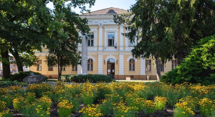 Leesett az állunk! Képeken mutatjuk, milyen új, négycsillagos szálloda épülhet Hajdú-Biharban!