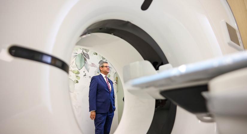 A magyar kórházak fizetőképességét kell fenntartani - Beavatkozott a kormány