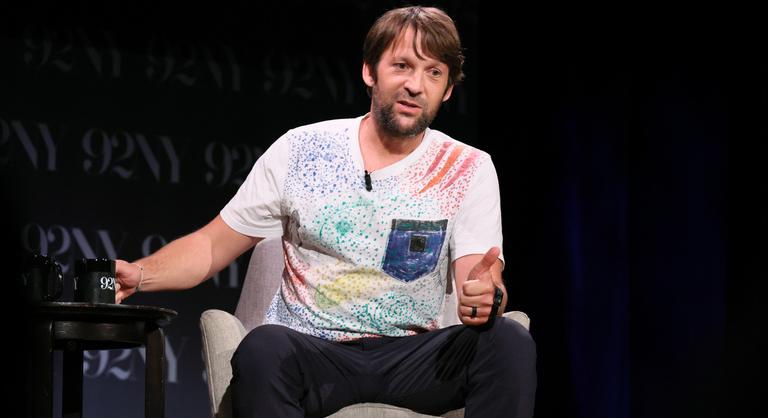 Lemond a világ legjobb éttermének a séfje, miután több alkalmazott bántalmazások sorozatáról számolt be