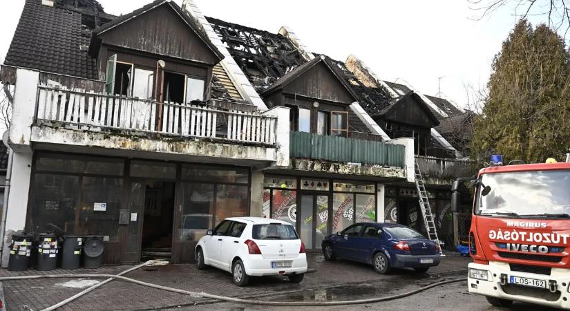 Meghalt a budakeszi tűzben megégett legendás lemezlovas