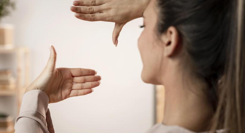 Magas intelligenciára utalhatnak a pszichológusok szerint ezek az apró szokások