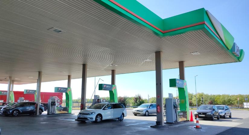 Szenzációs fordulat jöhet egyes benzinkutakon, ezt kérték az üzemanyag-forgalmazók