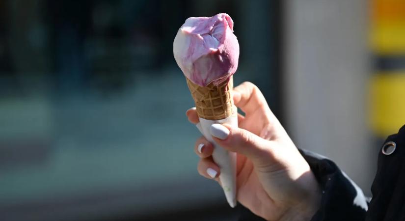 Hó után fagyi: már februárban beindult a szezon a Balatonnál