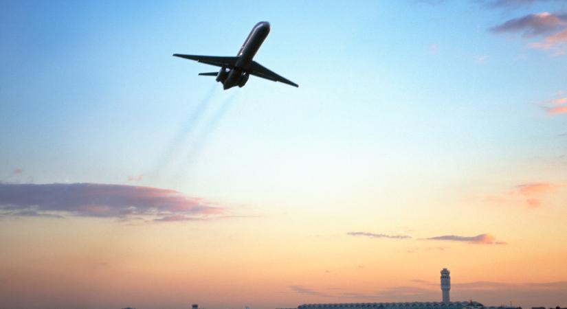 Sztrájkba kezdtek a német légitársaságnál: több száz járatot törölnek