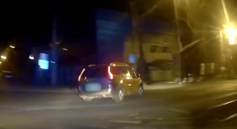 Autós üldözés a budapesti éjszakában, 4 millióért „vásároltak” 46 percnyi száguldást