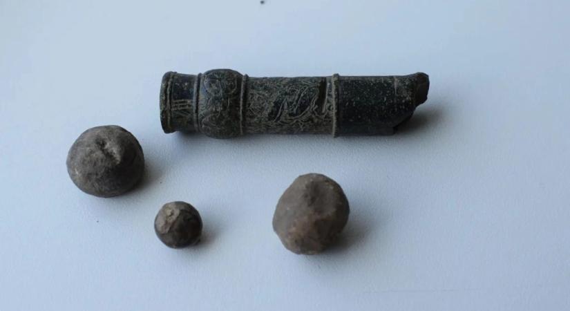 Európa legrégebbi kézi lőfegyverét találhatták meg