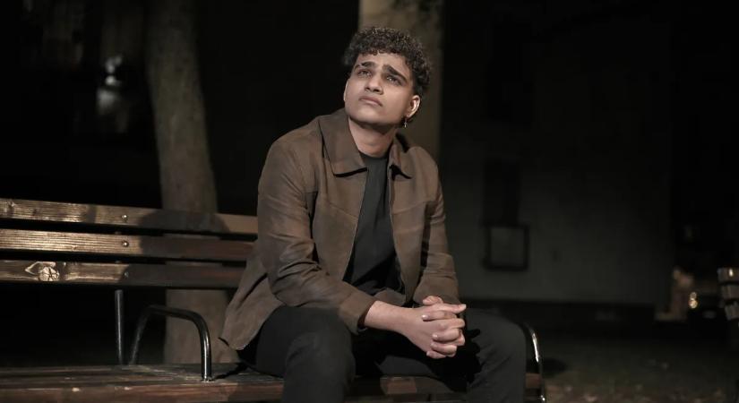 Szívszorító, békepárti klippel jelentkezett A Dal 2026 sztárja, Kökény Dani