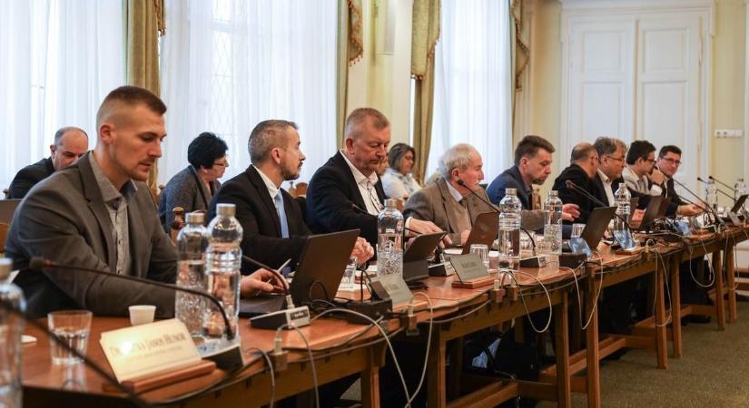 Átalakul a szolnoki városüzemeltetés, íme az új vezetők névsora