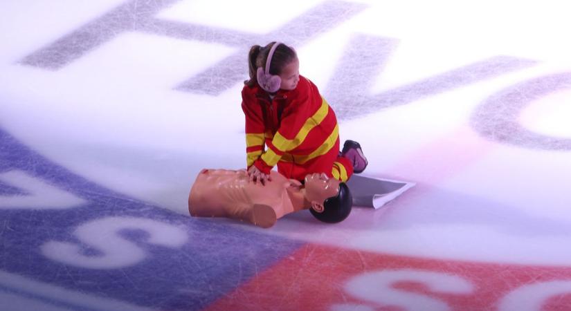 Elképesztő dráma: ősszel még tanították, múlt héten életet mentettek a jégen