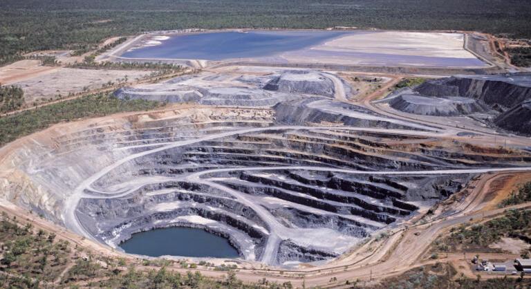 Megosztja erőforrásait a Foundry: a bitcoin bányászcég a Zcash felé nyit