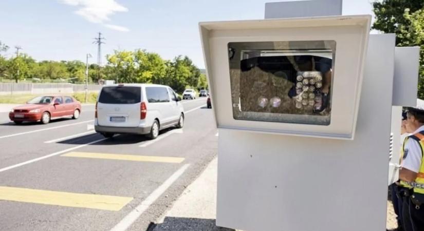 Bosszút állt a traffipaxon, vádat emeltek a kecskeméti férfival szemben