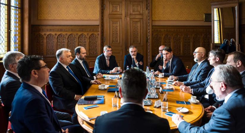 Orbán Viktor: Egy rendszerváltás a nemzetpolitika megváltoztatását is jelentené (VIDEÓ)