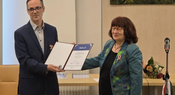 Virág F. Éva díjat kapott a Klubrádió munkatársa