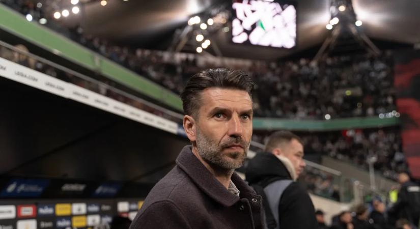 Elképesztő túszejtés a lengyel bajnokságban — nem engedik el a lemondott edzőt