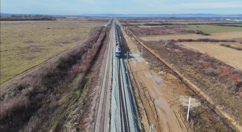 Kolozsvár-Nagyvárad-Biharpüspöki vasútvonal: mintegy 42 százalékát korszerűsítették