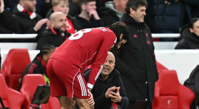 A Liverpool botrányhőse is belerúgott Slotba Szoboszlai miatt