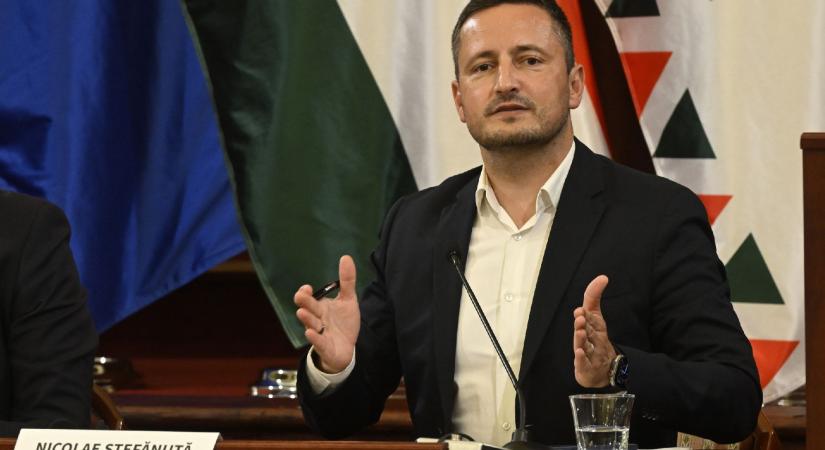 Az EP román alelnöke szerint a magyarok Orbánnál jobbat érdemelnek