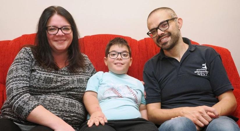 Koncerten szeretnének adományokat gyűjteni Chen Siminek