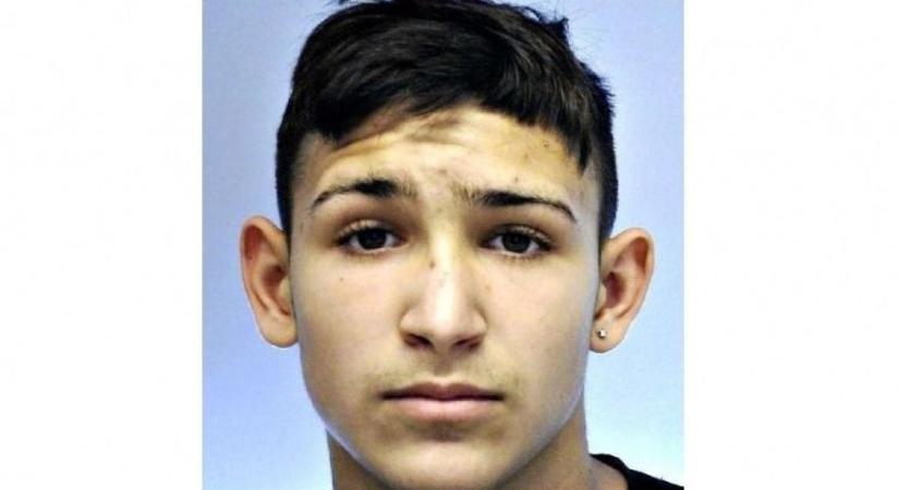 Eltűnt egy 17 éves fiú, napok óta nem találják