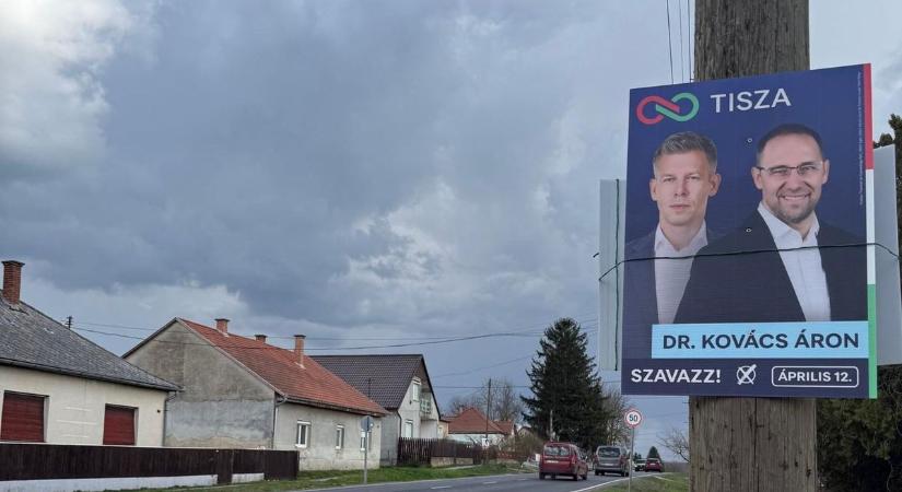 GPS nélkül kampányol a Tisza: Somogyban bukkant fel egy baranyai jelölt plakátja