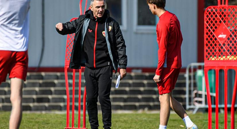 Főhet a feje a DVTK edzőjének a „hatpontos” bajnoki előtt