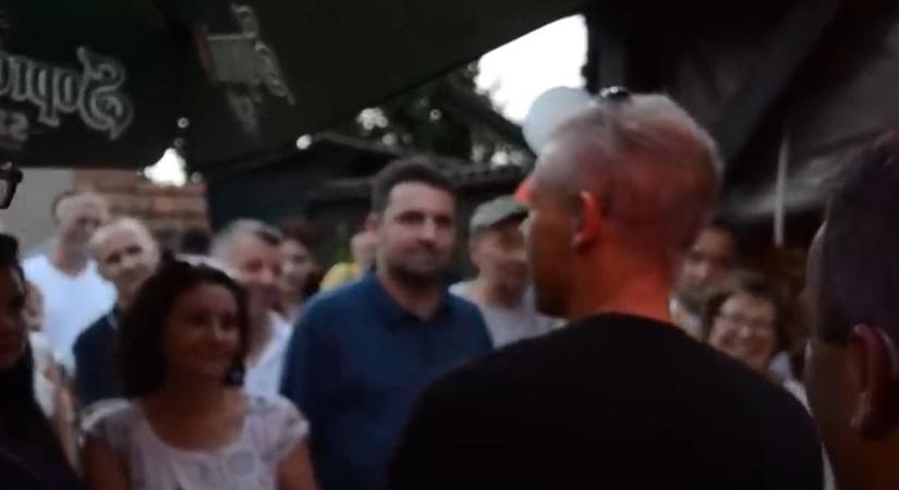 A csornai körzetben szétesett a Tisza párt: milliárdos támogatója szembeszállt Magyar Péter helyi jelöltjével