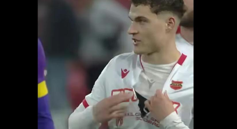 Bocsánatot kért a mezét trükkösen megszaggató Honvéd-focista