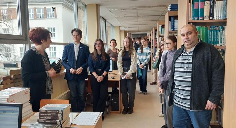 Hat vasi diák jutott a Bod Péter Országos Könyvtárhasználati Verseny döntőjébe