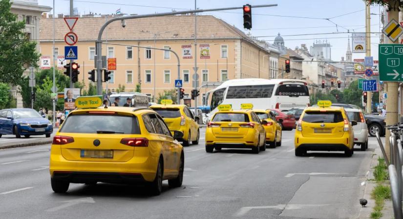 Kifutottak az akciók, már nem annyira jó buli a Bolt és az Uber a taxisoknak