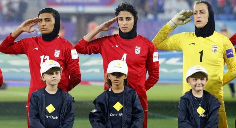 Lebombázott stadion és futballháború – nem egyedi eset, ami az iráni focistákkal történt