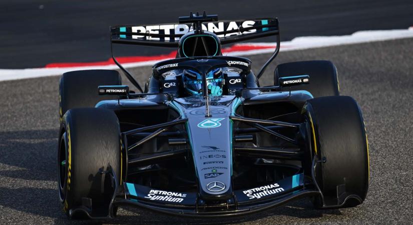 Mercedes-uralom a sanghaji nyitóedzésen