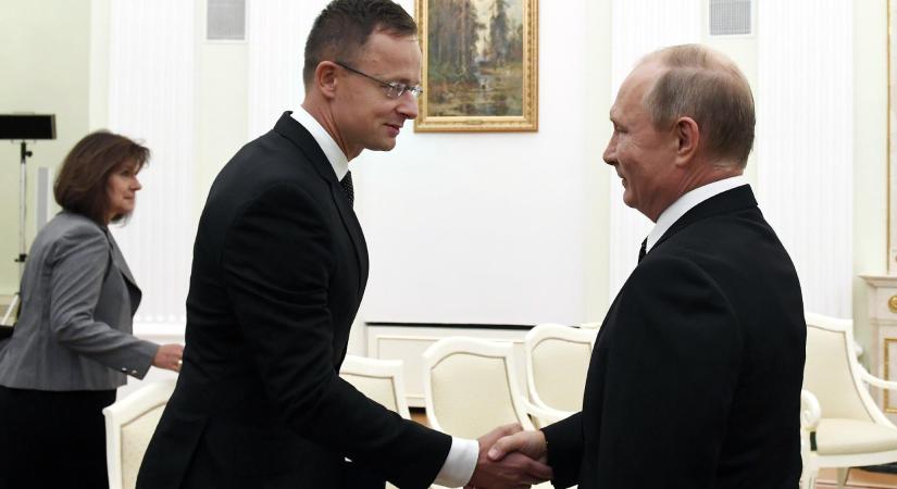 A Tisza nyíltan megvádolta Orbánt: orosz kémeket hívott be, hogy beavatkozzanak a választásba