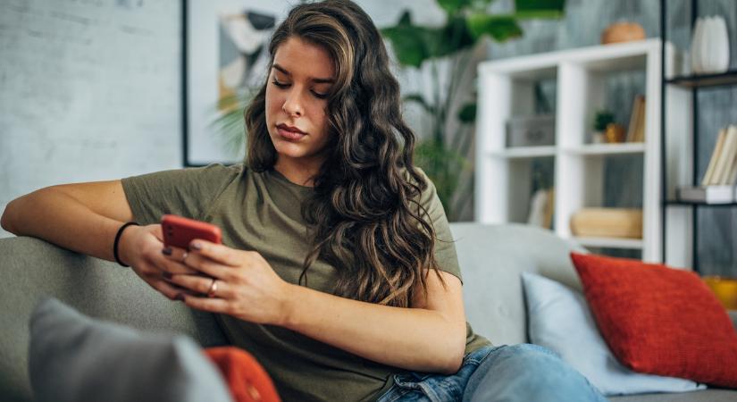 Nem a telefonomtól vagyok fáradt, hanem attól, amit rajta látok – ezért fontos a tudatos tartalomfogyasztás