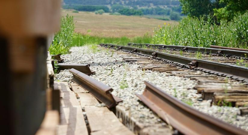 Balatoni vágányzár: módosul a menetrend