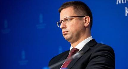 Gulyás Gergely: elegendő tartalék van a védett üzemanyagárak fenntartásához
