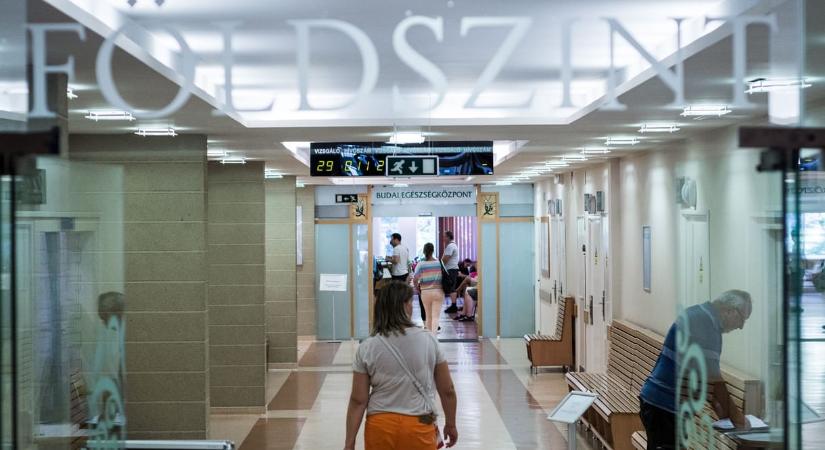Több mint másfél milliárd forinttal emelik a gerincgyógyászat keretét