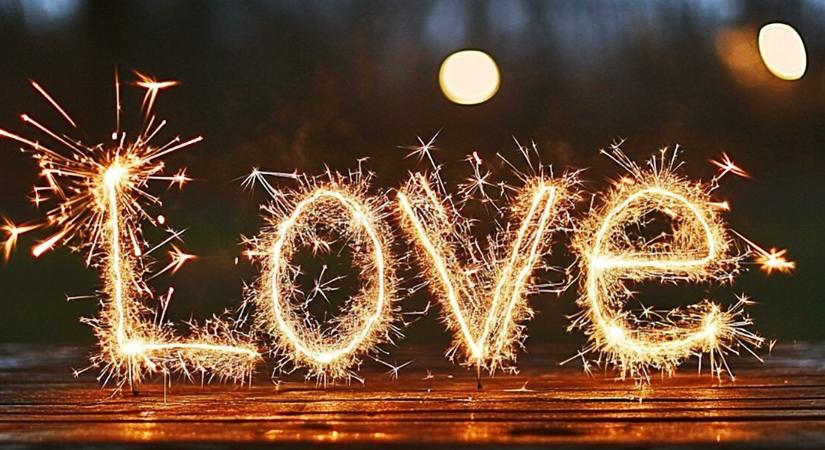 Szerelmi horoszkóp 2026. március 14.: Életed randevúja vagy fájdalmas csalódás? Erős fordulatot hoz a szombat!