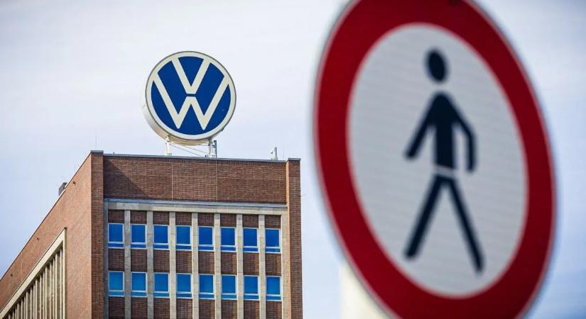 Még nagyobb a baj, mint gondolták, pánik a Volkswagennél