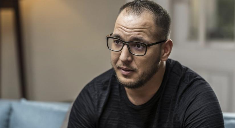 Ő alakítja Curtist a rapperről szóló filmben