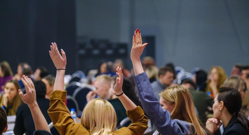 Ha péntek este jól esne egy kis kikapcsolódás, akkor itt a helyed!