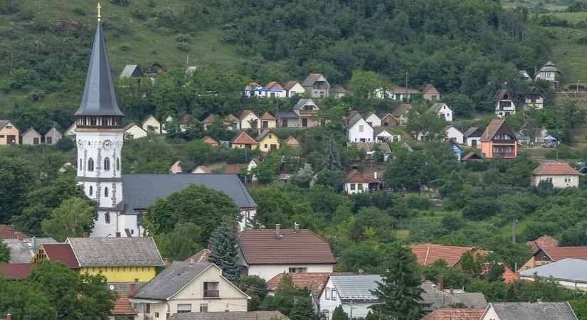 Hihetetlen, milyen áron kerülnek kalapács alá a házak Hevesben